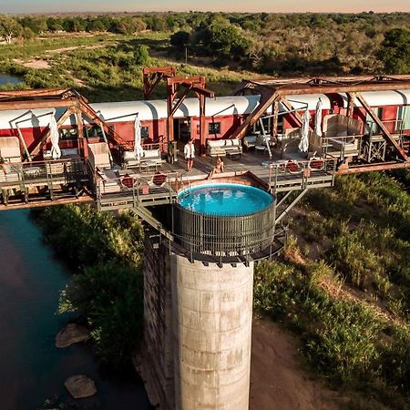 Kruger Shalati - Train On The Bridge & Garden Suites Skukuza Buitenkant foto