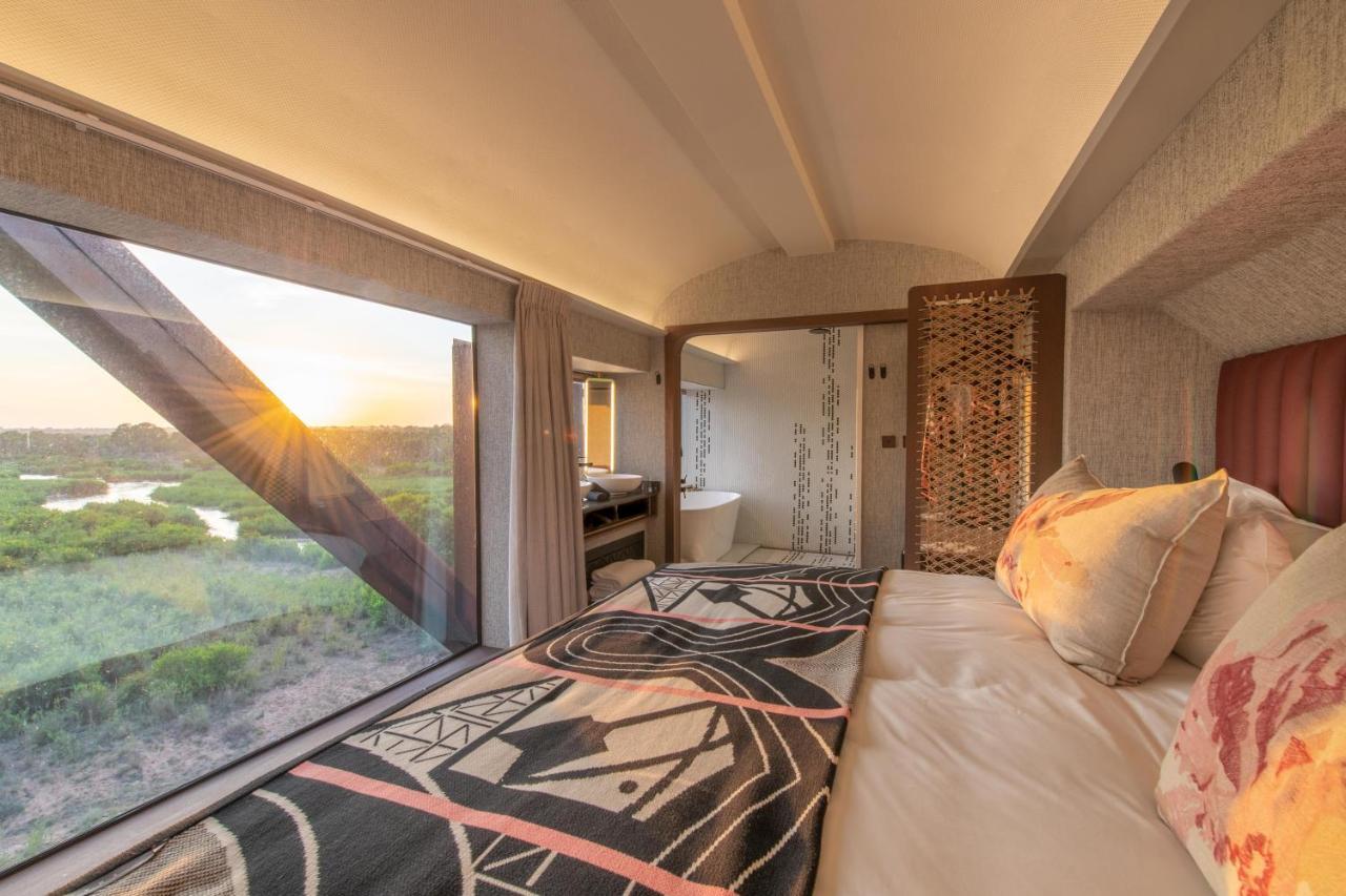 Kruger Shalati - Train On The Bridge & Garden Suites Skukuza Buitenkant foto