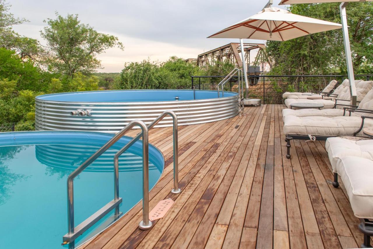 Kruger Shalati - Train On The Bridge & Garden Suites Skukuza Buitenkant foto