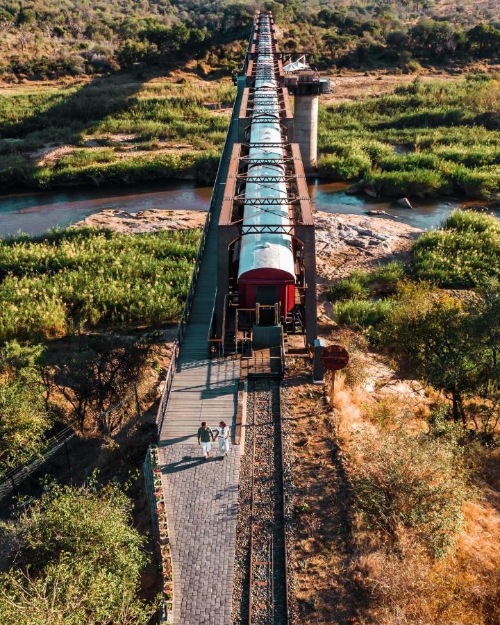 Kruger Shalati - Train On The Bridge & Garden Suites Skukuza Buitenkant foto
