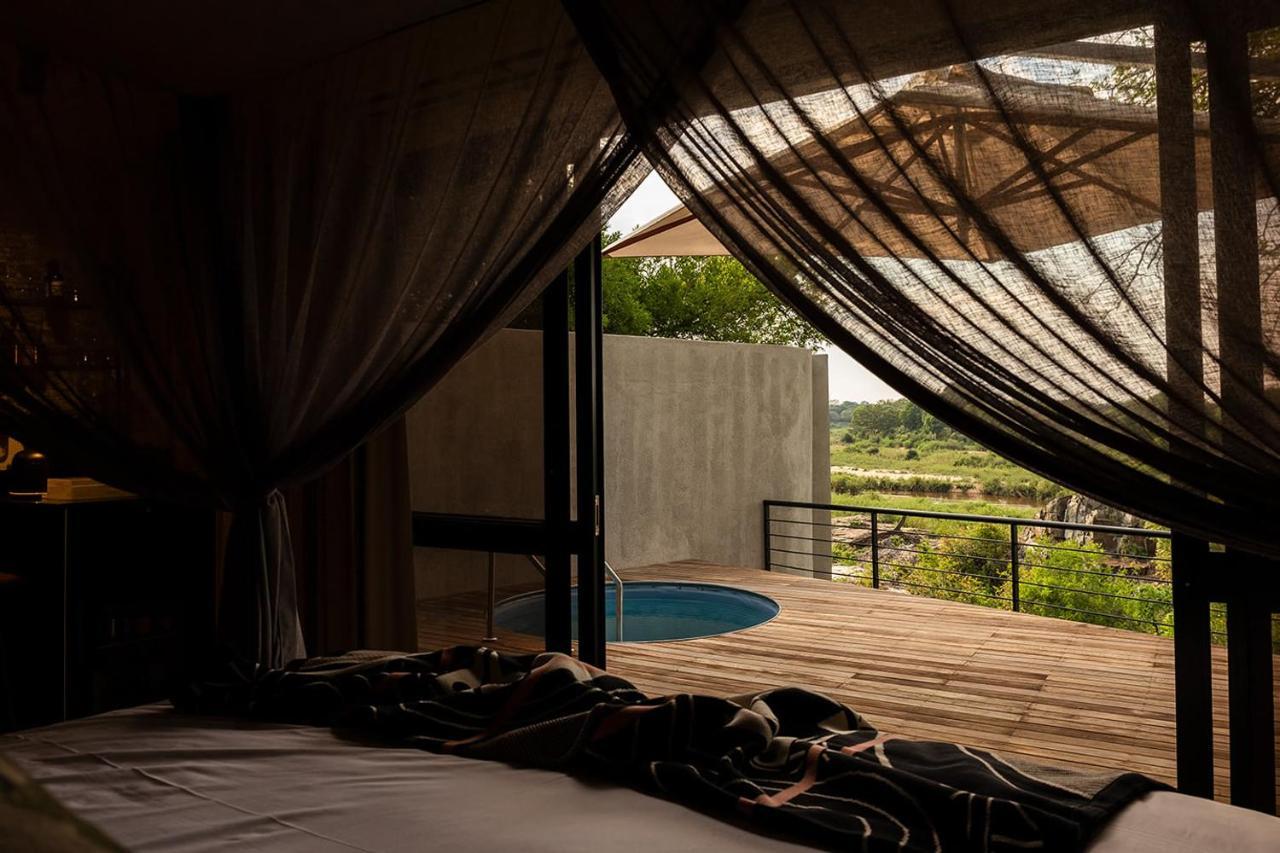 Kruger Shalati - Train On The Bridge & Garden Suites Skukuza Buitenkant foto