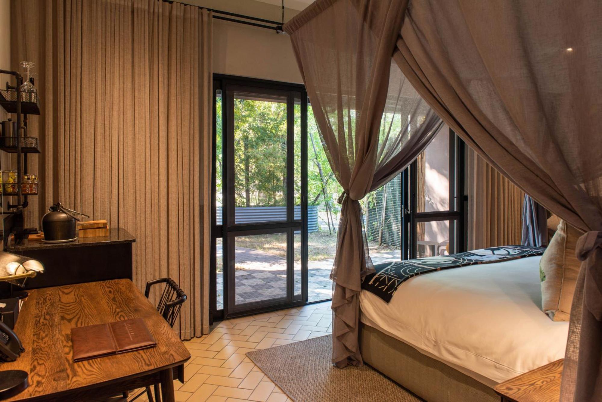 Kruger Shalati - Train On The Bridge & Garden Suites Skukuza Buitenkant foto